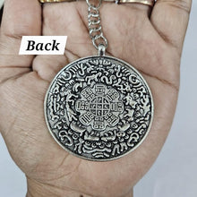 Tibetan Dhammchakr keyring, Color-Silver, Material-Metal, keychain for gifting, keyring with anti rust (pack of 1)